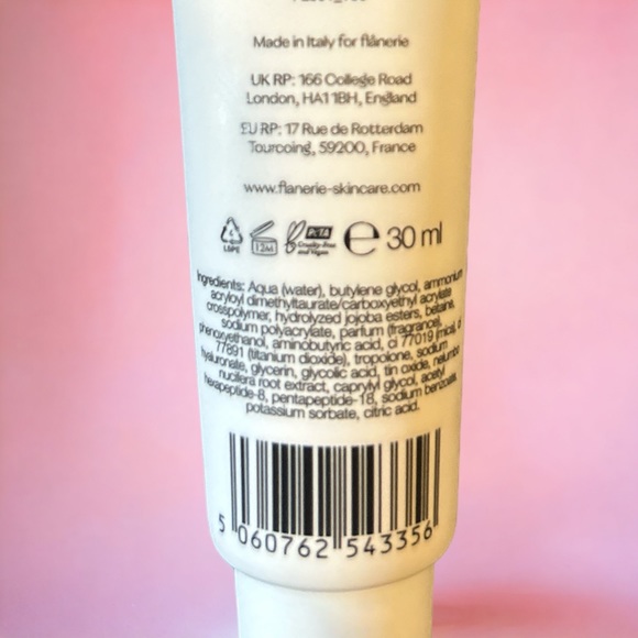 New/sealed Flanerie
Vivifying Serum 30ml/1.01oz - Picture 5 of 7